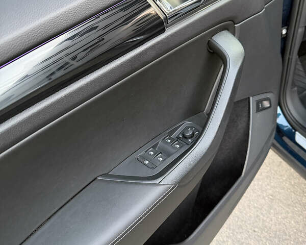 Синій Шкода Kodiaq, об'ємом двигуна 2 л та пробігом 81 тис. км за 32500 $, фото 46 на Automoto.ua