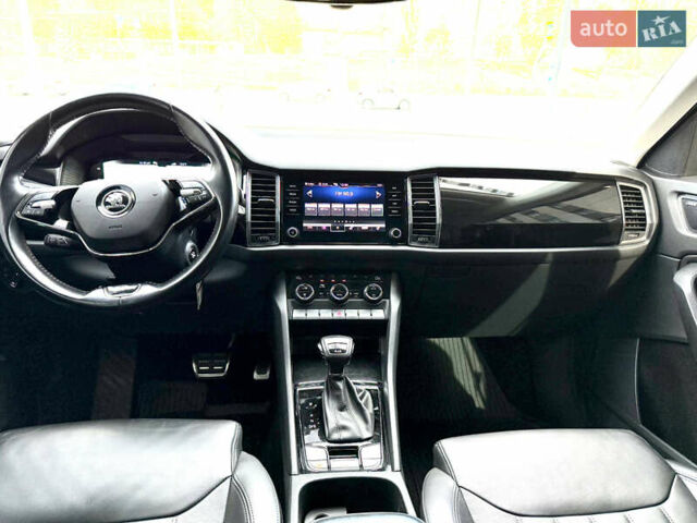 Синий Шкода Kodiaq, объемом двигателя 1.97 л и пробегом 187 тыс. км за 33200 $, фото 29 на Automoto.ua