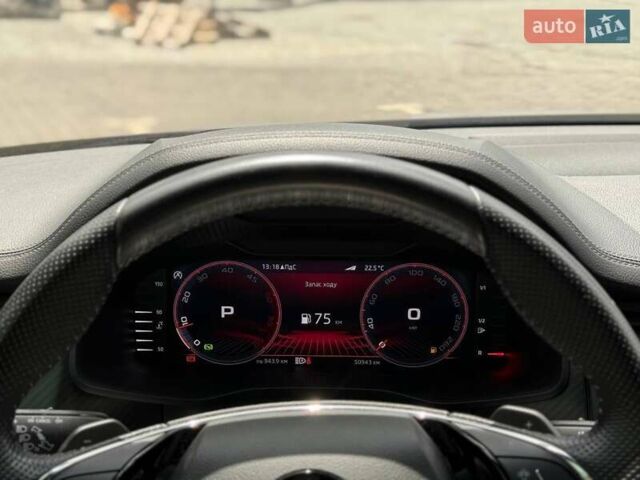 Синий Шкода Kodiaq, объемом двигателя 1.97 л и пробегом 47 тыс. км за 39500 $, фото 58 на Automoto.ua