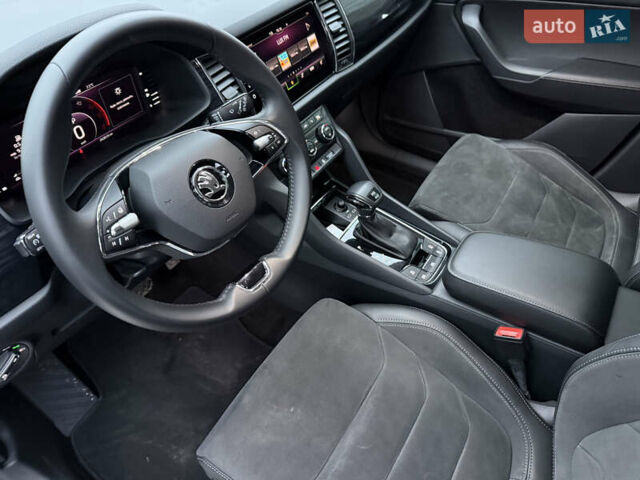 Синий Шкода Kodiaq, объемом двигателя 1.97 л и пробегом 263 тыс. км за 25300 $, фото 20 на Automoto.ua