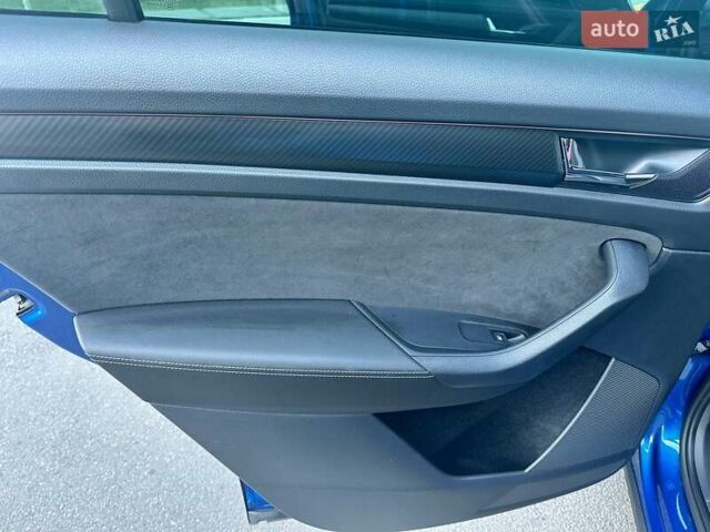 Синий Шкода Kodiaq, объемом двигателя 1.97 л и пробегом 47 тыс. км за 39000 $, фото 34 на Automoto.ua
