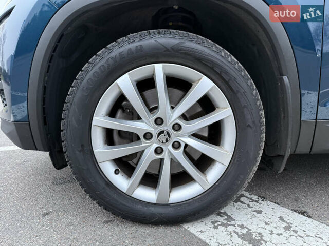 Синий Шкода Kodiaq, объемом двигателя 1.97 л и пробегом 263 тыс. км за 25300 $, фото 33 на Automoto.ua