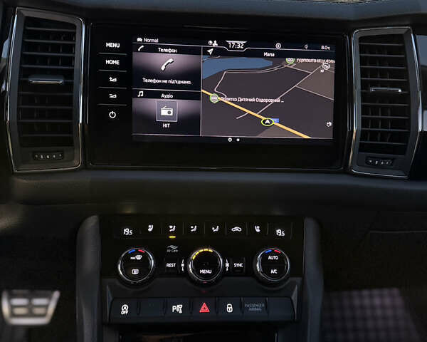 Синий Шкода Kodiaq, объемом двигателя 1.97 л и пробегом 199 тыс. км за 31900 $, фото 27 на Automoto.ua