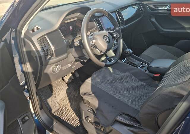 Шкода Kodiaq 2021 в Львове на Automoto.ua Синий Шкода Kodiaq, объемом двигателя 1.98 л и пробегом 67 тыс. км за 33000 $, фото 21 на Automoto.ua