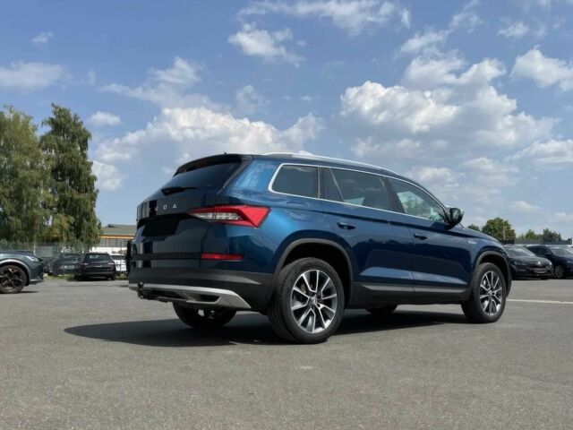 Синий Шкода Kodiaq, объемом двигателя 2 л и пробегом 27 тыс. км за 20000 $, фото 5 на Automoto.ua