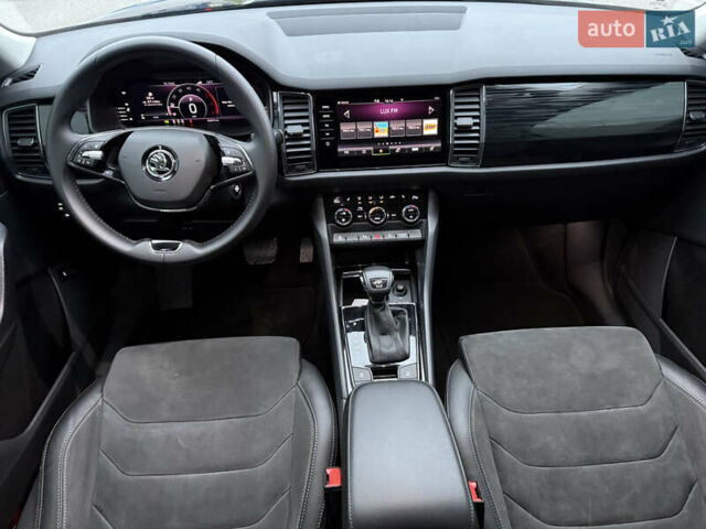 Синий Шкода Kodiaq, объемом двигателя 1.97 л и пробегом 263 тыс. км за 25300 $, фото 13 на Automoto.ua