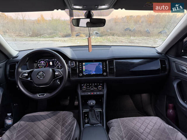 Синій Шкода Kodiaq, об'ємом двигуна 2 л та пробігом 81 тис. км за 32500 $, фото 22 на Automoto.ua