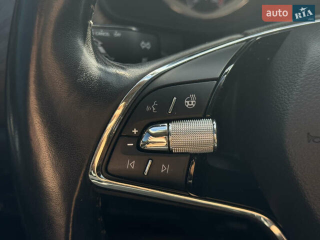 Синій Шкода Kodiaq, об'ємом двигуна 1.97 л та пробігом 225 тис. км за 28800 $, фото 26 на Automoto.ua