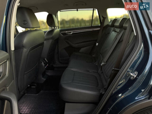 Синий Шкода Kodiaq, объемом двигателя 1.97 л и пробегом 199 тыс. км за 32900 $, фото 57 на Automoto.ua