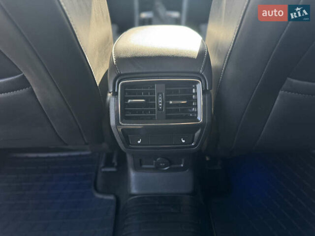 Синий Шкода Kodiaq, объемом двигателя 2 л и пробегом 225 тыс. км за 29500 $, фото 18 на Automoto.ua