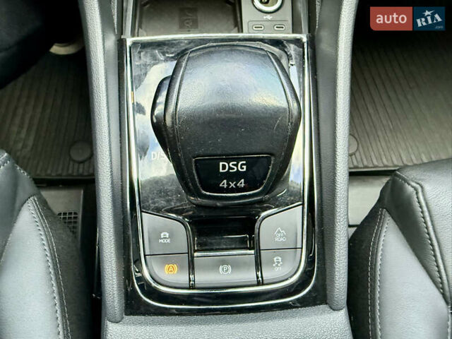Синий Шкода Kodiaq, объемом двигателя 1.97 л и пробегом 187 тыс. км за 33200 $, фото 24 на Automoto.ua
