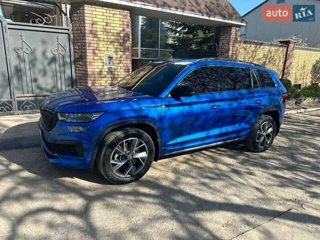 Синий Шкода Kodiaq, объемом двигателя 1.97 л и пробегом 47 тыс. км за 39000 $, фото 2 на Automoto.ua
