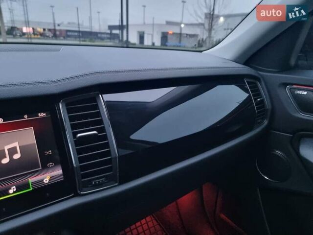 Синій Шкода Kodiaq, об'ємом двигуна 1.97 л та пробігом 200 тис. км за 32700 $, фото 45 на Automoto.ua