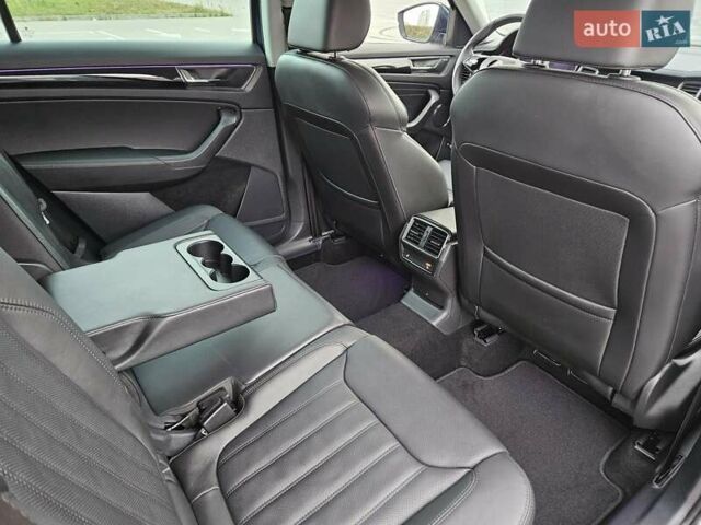 Синий Шкода Kodiaq, объемом двигателя 1.97 л и пробегом 48 тыс. км за 43800 $, фото 48 на Automoto.ua