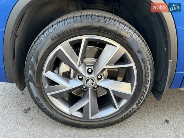 Синий Шкода Kodiaq, объемом двигателя 1.97 л и пробегом 202 тыс. км за 33900 $, фото 29 на Automoto.ua