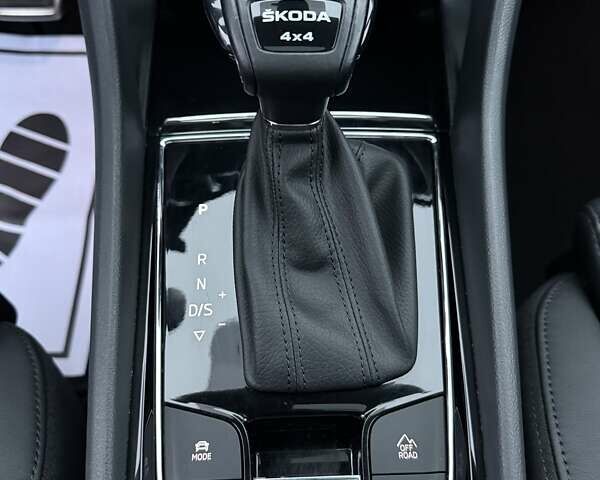 Синий Шкода Kodiaq, объемом двигателя 1.97 л и пробегом 104 тыс. км за 39999 $, фото 47 на Automoto.ua