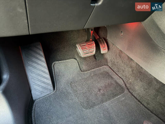 Синий Шкода Kodiaq, объемом двигателя 1.97 л и пробегом 202 тыс. км за 33900 $, фото 35 на Automoto.ua