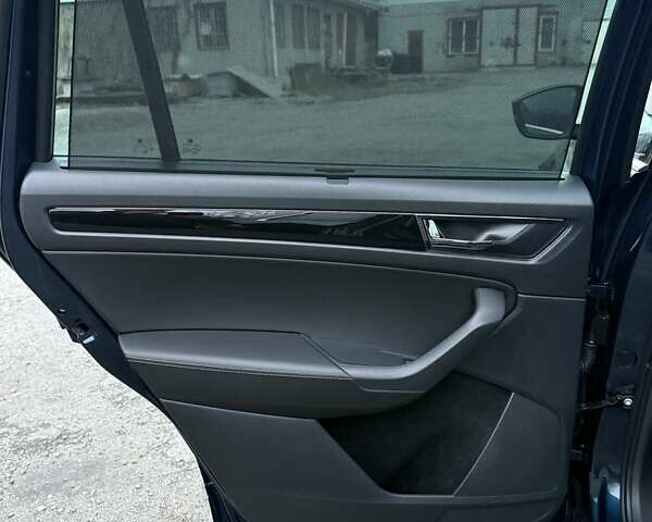 Синий Шкода Kodiaq, объемом двигателя 1.97 л и пробегом 104 тыс. км за 39999 $, фото 26 на Automoto.ua