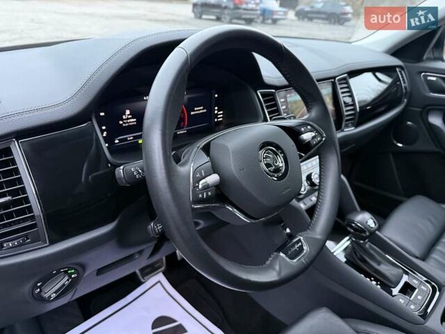 Синий Шкода Kodiaq, объемом двигателя 1.97 л и пробегом 104 тыс. км за 39999 $, фото 27 на Automoto.ua