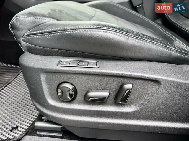 Синий Шкода Kodiaq, объемом двигателя 1.97 л и пробегом 50 тыс. км за 38500 $, фото 18 на Automoto.ua