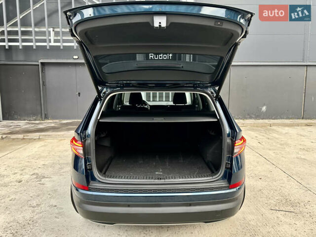 Синий Шкода Kodiaq, объемом двигателя 1.97 л и пробегом 50 тыс. км за 38500 $, фото 43 на Automoto.ua