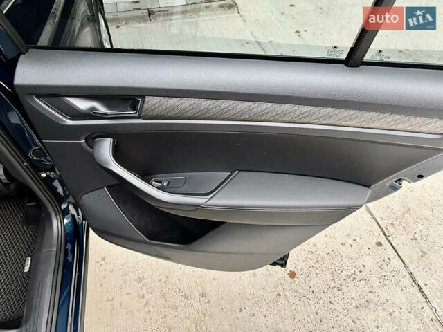 Синий Шкода Kodiaq, объемом двигателя 1.97 л и пробегом 50 тыс. км за 38500 $, фото 38 на Automoto.ua