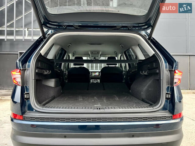 Синий Шкода Kodiaq, объемом двигателя 1.97 л и пробегом 50 тыс. км за 38500 $, фото 49 на Automoto.ua