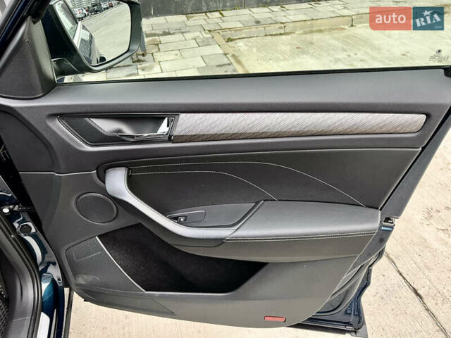 Синий Шкода Kodiaq, объемом двигателя 1.97 л и пробегом 50 тыс. км за 38500 $, фото 36 на Automoto.ua