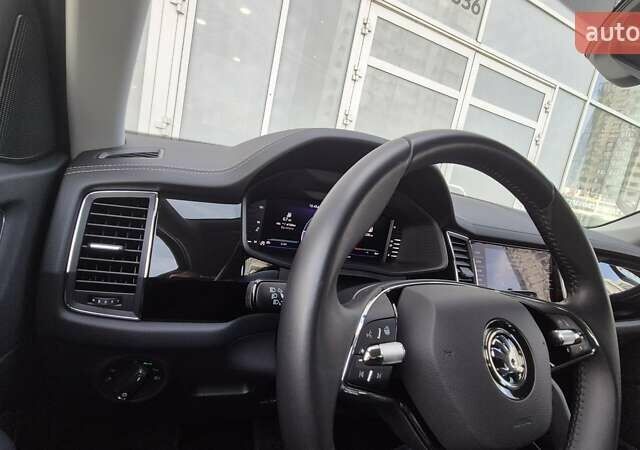 Шкода Kodiaq 2023 в Киеве на Automoto.ua Синий Шкода Kodiaq, объемом двигателя 1.97 л и пробегом 88 тыс. км за 41500 $, фото 18 на Automoto.ua