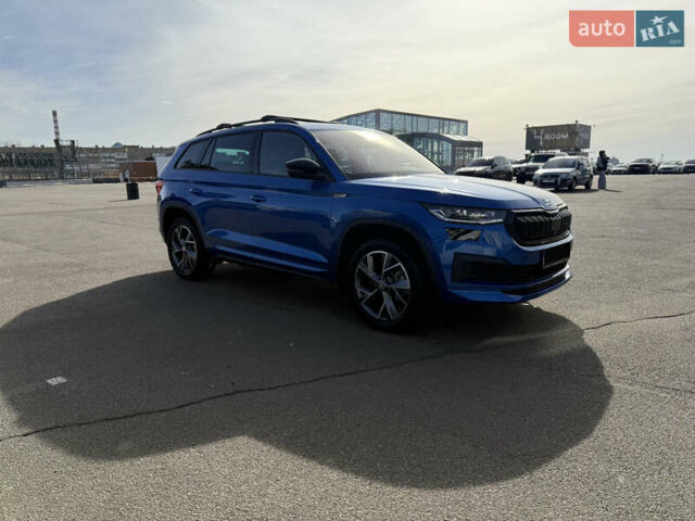 Шкода Kodiaq 2024 в Киеве на Automoto.ua Синий Шкода Kodiaq, объемом двигателя 1.97 л и пробегом 13 тыс. км за 49200 $, фото 3 на Automoto.ua