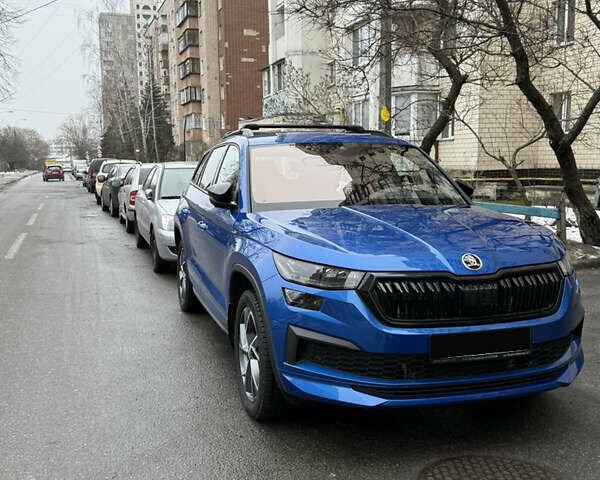 Шкода Kodiaq 2024 в Киеве на Automoto.ua Синий Шкода Kodiaq, объемом двигателя 1.97 л и пробегом 13 тыс. км за 49200 $, фото 4 на Automoto.ua