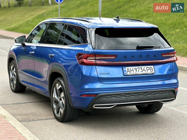Синий Шкода Kodiaq, объемом двигателя 1.97 л и пробегом 13 тыс. км за 47400 $, фото 4 на Automoto.ua