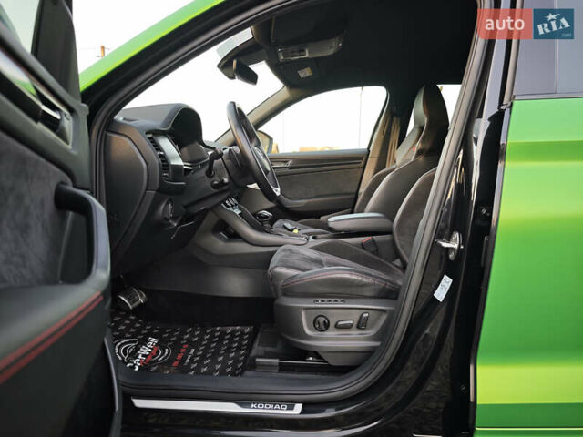 Зеленый Шкода Kodiaq, объемом двигателя 1.97 л и пробегом 162 тыс. км за 37499 $, фото 28 на Automoto.ua