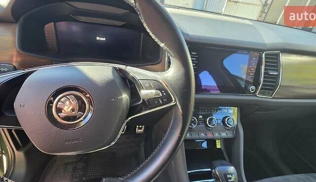Зеленый Шкода Kodiaq, объемом двигателя 1.97 л и пробегом 69 тыс. км за 33500 $, фото 41 на Automoto.ua