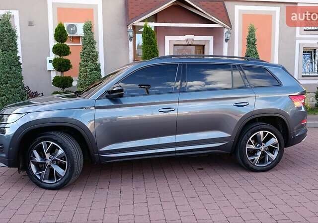 Зеленый Шкода Kodiaq, объемом двигателя 1.97 л и пробегом 222 тыс. км за 28550 $, фото 9 на Automoto.ua