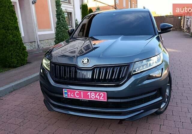 Зеленый Шкода Kodiaq, объемом двигателя 1.97 л и пробегом 222 тыс. км за 28550 $, фото 2 на Automoto.ua