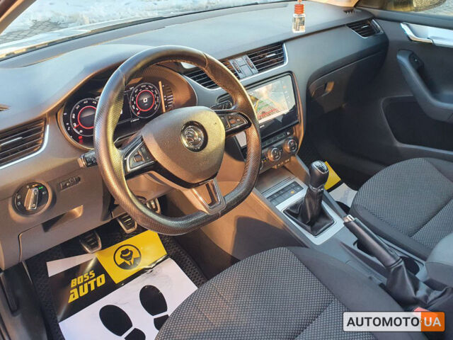 Білий Шкода Octavia A7, об'ємом двигуна 1.6 л та пробігом 314 тис. км за 12990 $, фото 9 на Automoto.ua