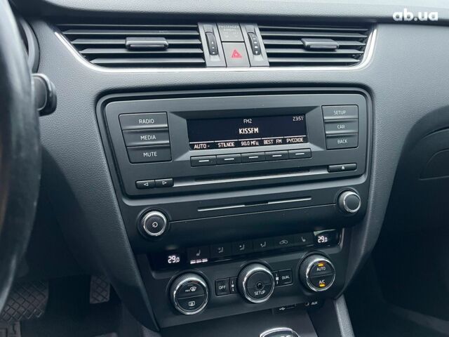 Білий Шкода Octavia A7, об'ємом двигуна 1.8 л та пробігом 217 тис. км за 9490 $, фото 15 на Automoto.ua