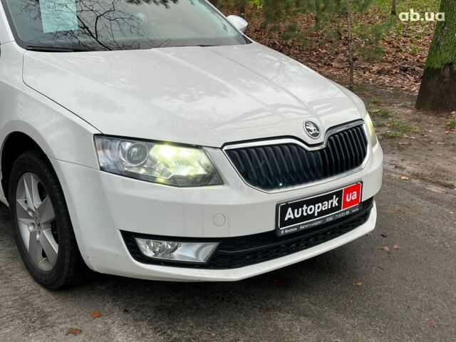 Білий Шкода Octavia A7, об'ємом двигуна 1.8 л та пробігом 217 тис. км за 9490 $, фото 8 на Automoto.ua