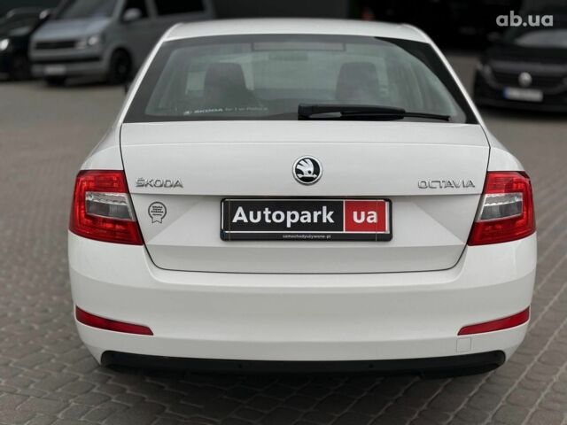 Білий Шкода Octavia A7, об'ємом двигуна 1.2 л та пробігом 270 тис. км за 8990 $, фото 8 на Automoto.ua