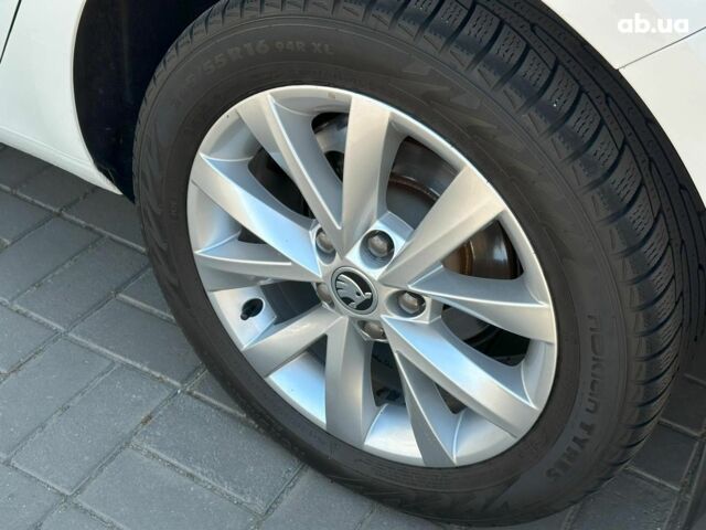 Білий Шкода Octavia A7, об'ємом двигуна 1.4 л та пробігом 149 тис. км за 16490 $, фото 6 на Automoto.ua