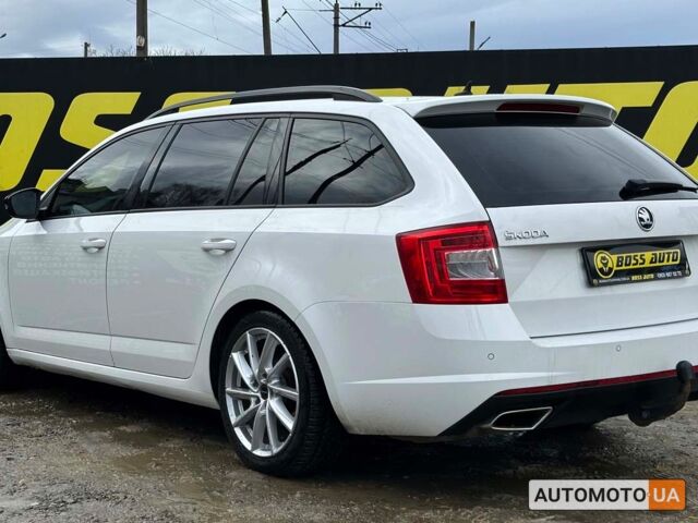 Белый Шкода Octavia A7, объемом двигателя 2 л и пробегом 237 тыс. км за 14700 $, фото 3 на Automoto.ua