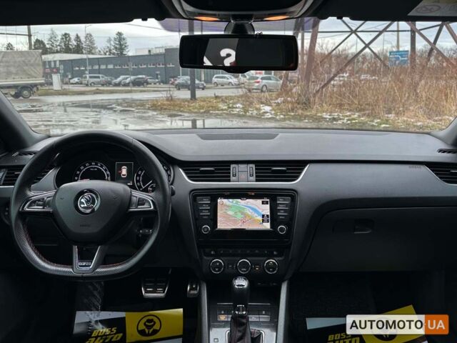 Белый Шкода Octavia A7, объемом двигателя 2 л и пробегом 237 тыс. км за 14700 $, фото 10 на Automoto.ua