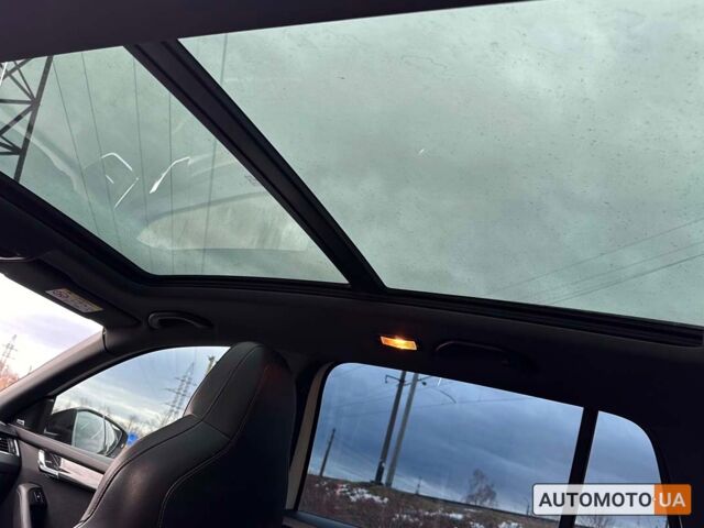Белый Шкода Octavia A7, объемом двигателя 2 л и пробегом 237 тыс. км за 14700 $, фото 13 на Automoto.ua