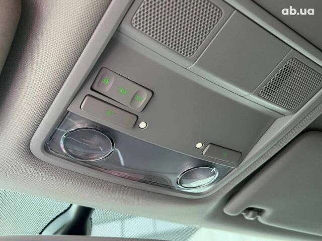 Белый Шкода Octavia A7, объемом двигателя 1.6 л и пробегом 302 тыс. км за 14290 $, фото 33 на Automoto.ua