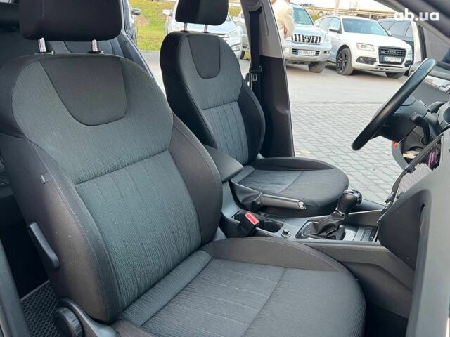 Белый Шкода Octavia A7, объемом двигателя 1.6 л и пробегом 302 тыс. км за 14290 $, фото 35 на Automoto.ua