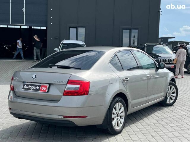 Бежевий Шкода Octavia A7, об'ємом двигуна 1.8 л та пробігом 119 тис. км за 15390 $, фото 6 на Automoto.ua