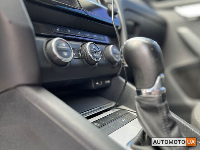 Чорний Шкода Octavia A7, об'ємом двигуна 1.6 л та пробігом 173 тис. км за 13200 $, фото 19 на Automoto.ua