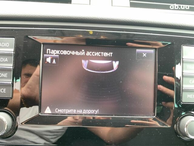 Черный Шкода Octavia A7, объемом двигателя 2 л и пробегом 253 тыс. км за 10890 $, фото 35 на Automoto.ua