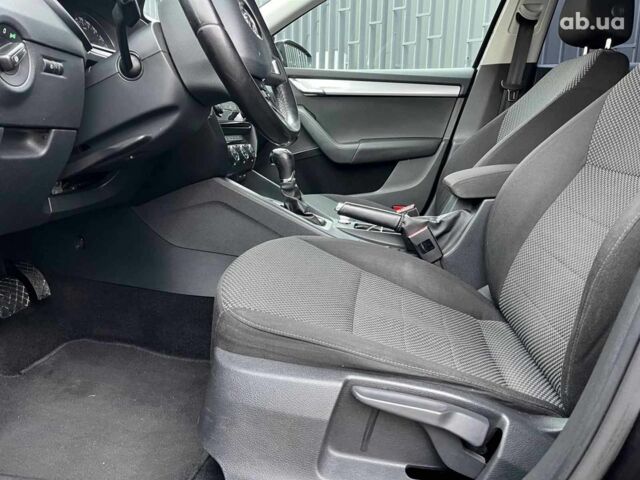 Чорний Шкода Octavia A7, об'ємом двигуна 2 л та пробігом 266 тис. км за 13990 $, фото 9 на Automoto.ua